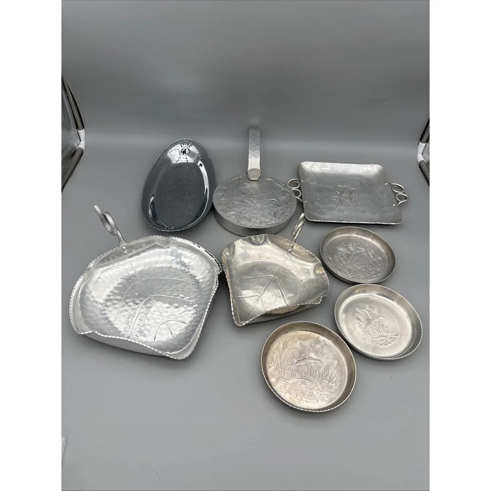 Buenilum Aluminum Kraftware Tray Leaf Coasters Krome Kraft Oval Tray Lot of 8‎